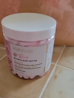 AMINNAH Rose Whipped Body Butter.